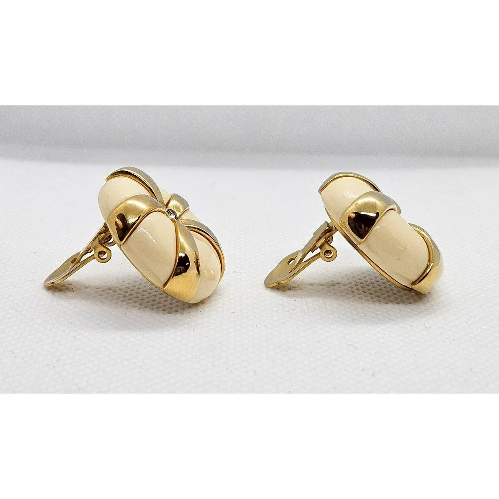Vintage KJL Kenneth Jay Lane Lucite & Gold tone Button Clip On‎ Rare Earrings - Picture 4 of 10